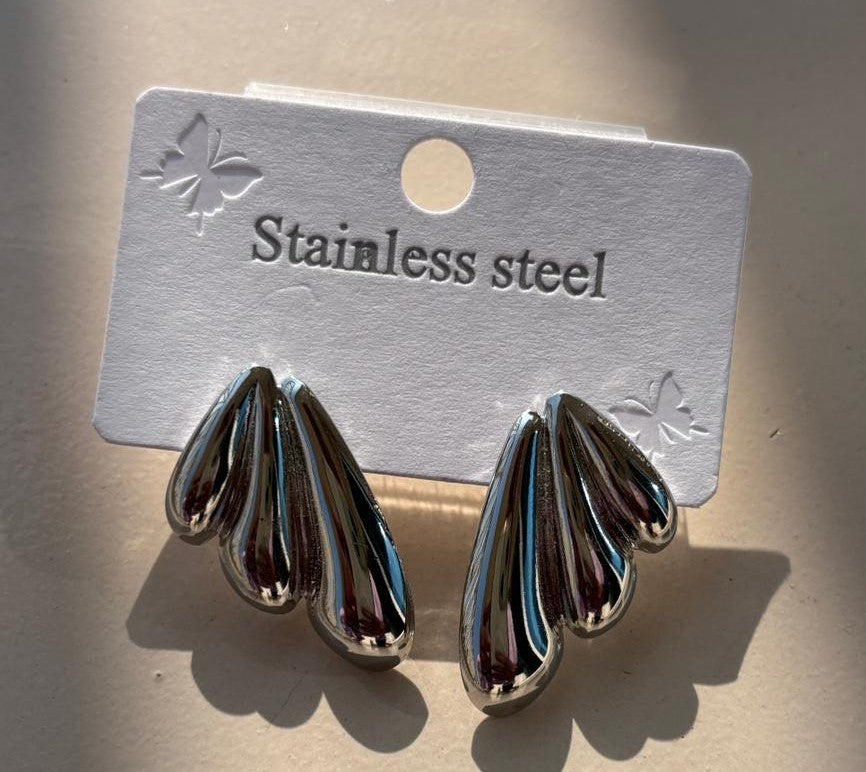 Wing silver earrings