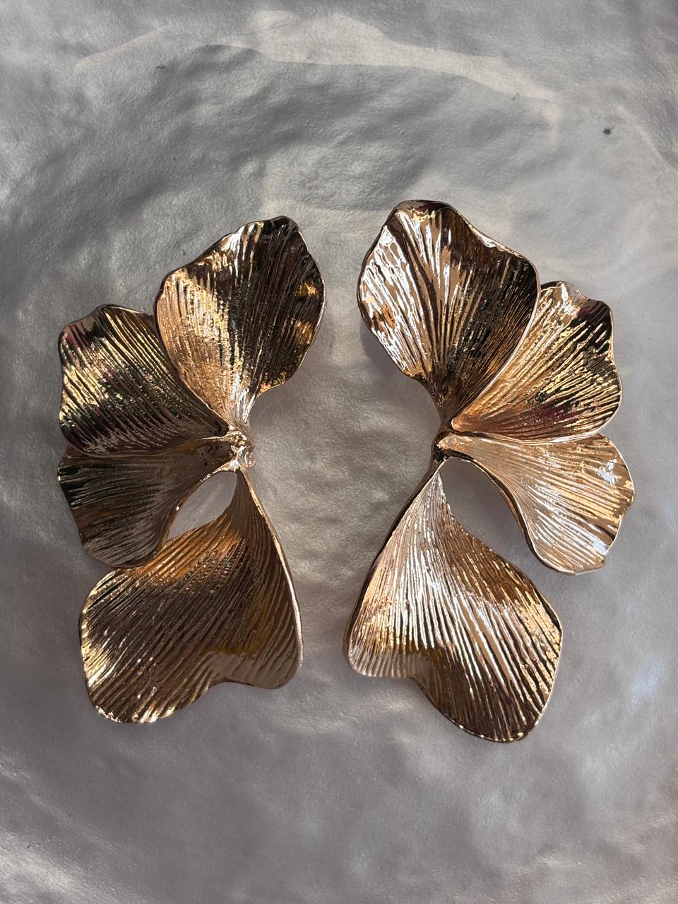 Stylish metallic Floral earrings waterproof 18k Gold plated earring for women